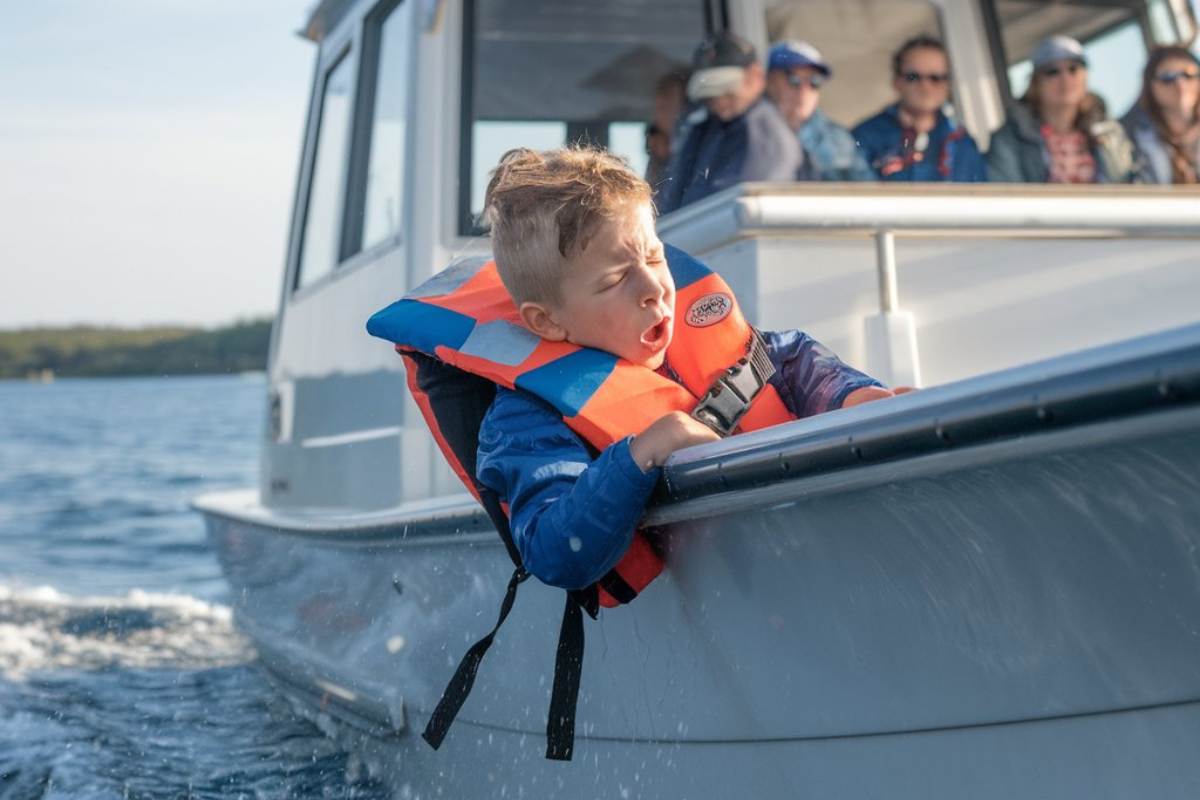 Reisekrankheit bei Kindern: Ursachen, Vorbeugung und Hilfe unterwegs